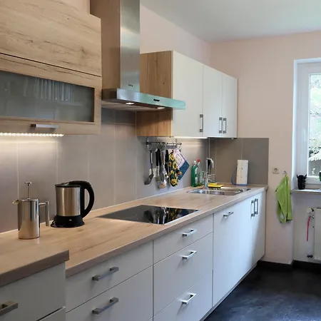 Just 20 Min To Munich City Centre Top 90 M2 Flat Apartment Schaftlarn