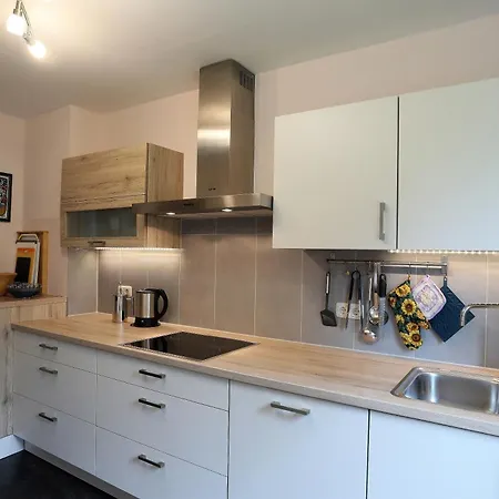 Apartment Just 20 Min To Munich City Centre Top 90 M2 Flat *